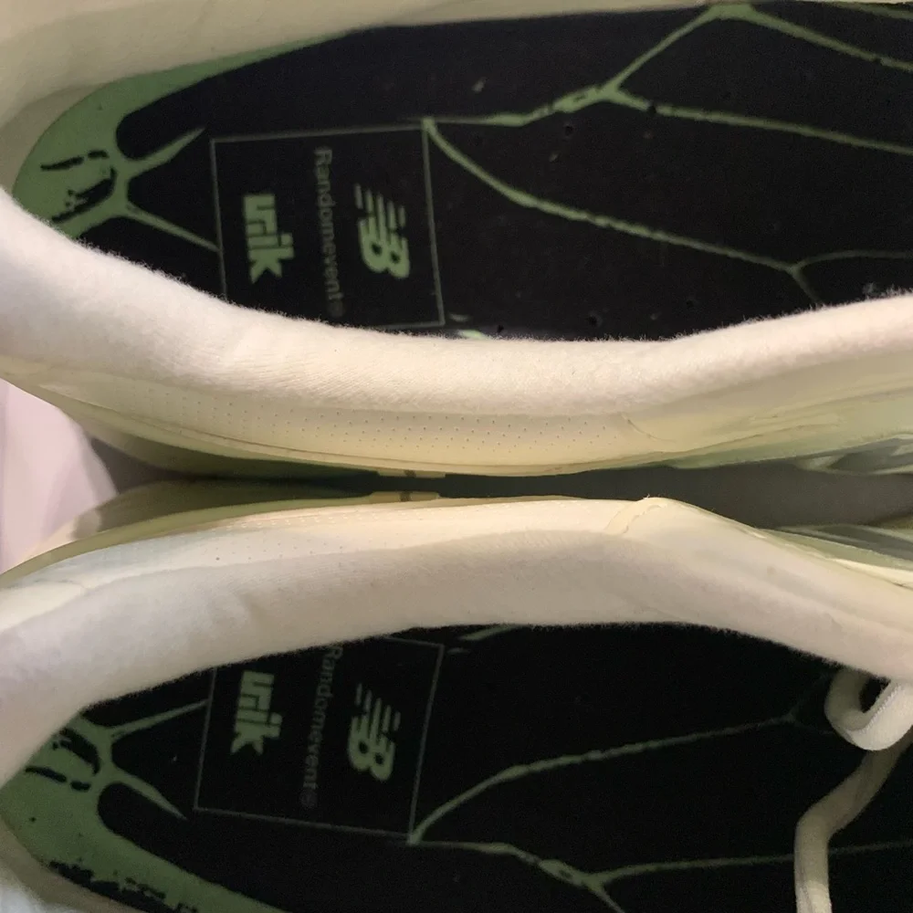 New Balance Mens Size 12 Randomevent Unik 2002R - Picture 7 of 10